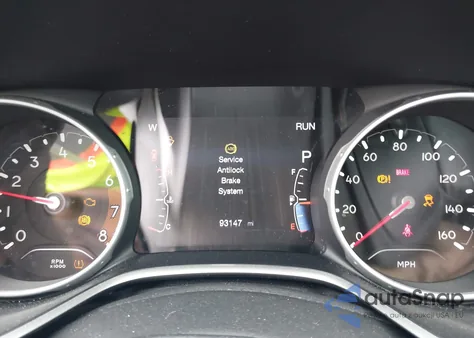 2018 Jeep Compass Limited 4X4 from USA, damaged, VIN 3C4NJDCBXJT365801